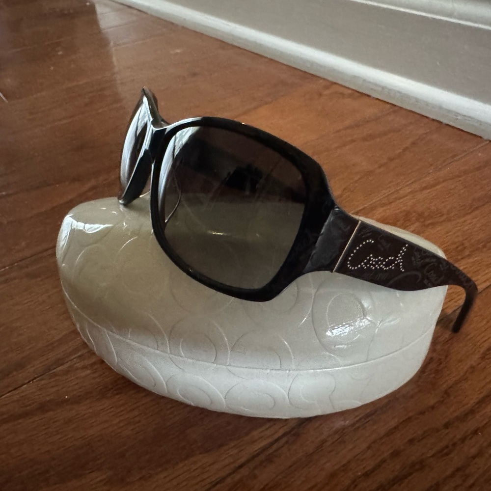Coach Black Sunglasses with Signature Detail - Women’s